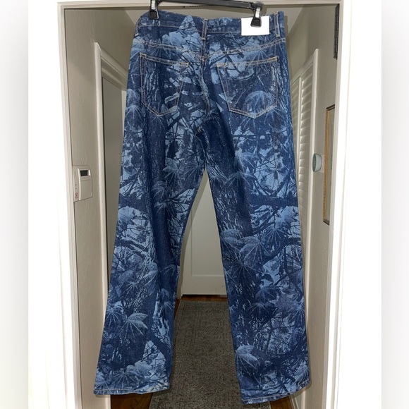 EUC EB Denim Indigo Tropical Design Tie-Dye Jeans